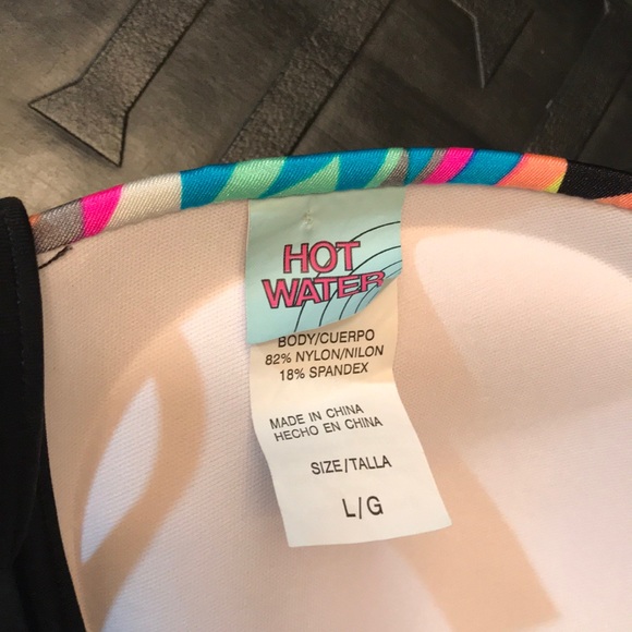 Aztec print swim suit size large multi color - Picture 4 of 4